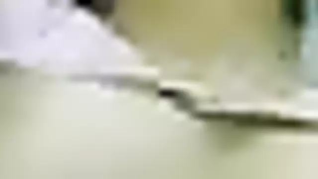 Узбекская девушка записала свое видео